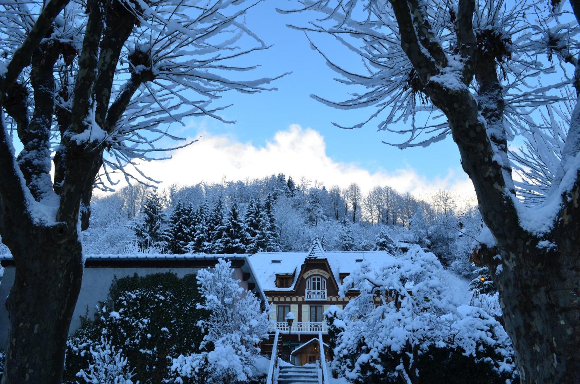 Auberge La Douce Montagne Allemont Kültér fotó