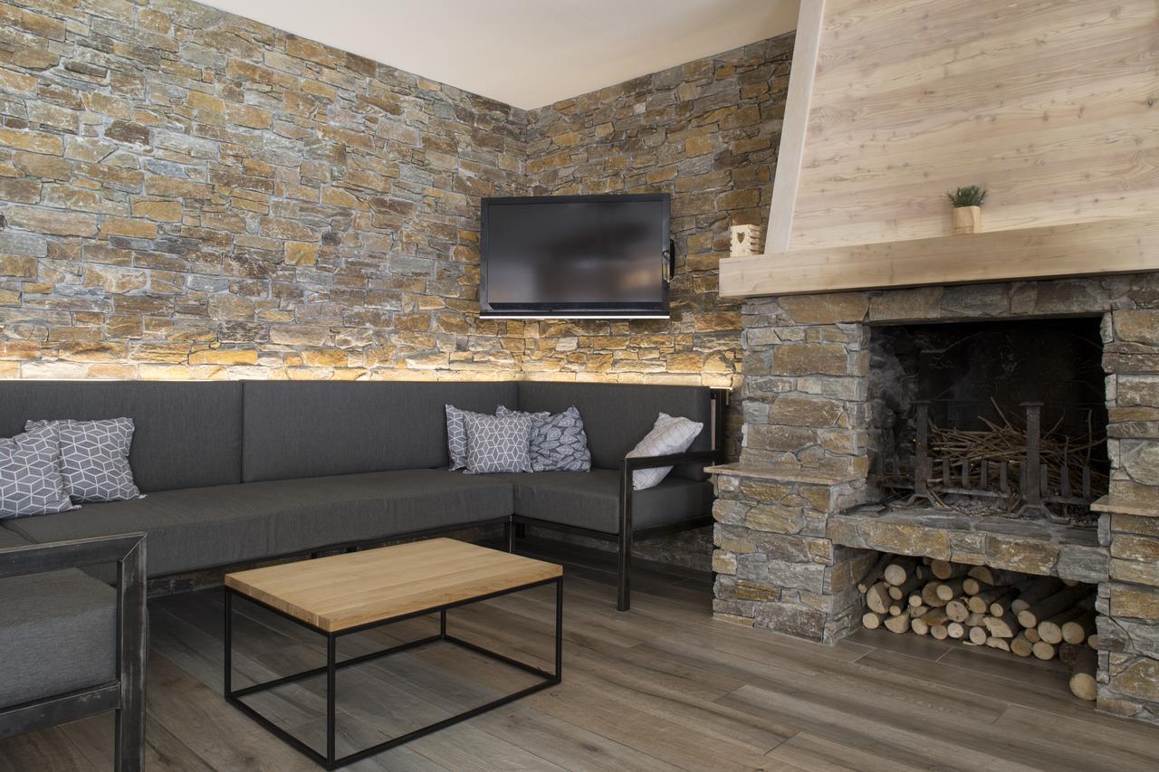 Auberge La Douce Montagne Allemont Kültér fotó